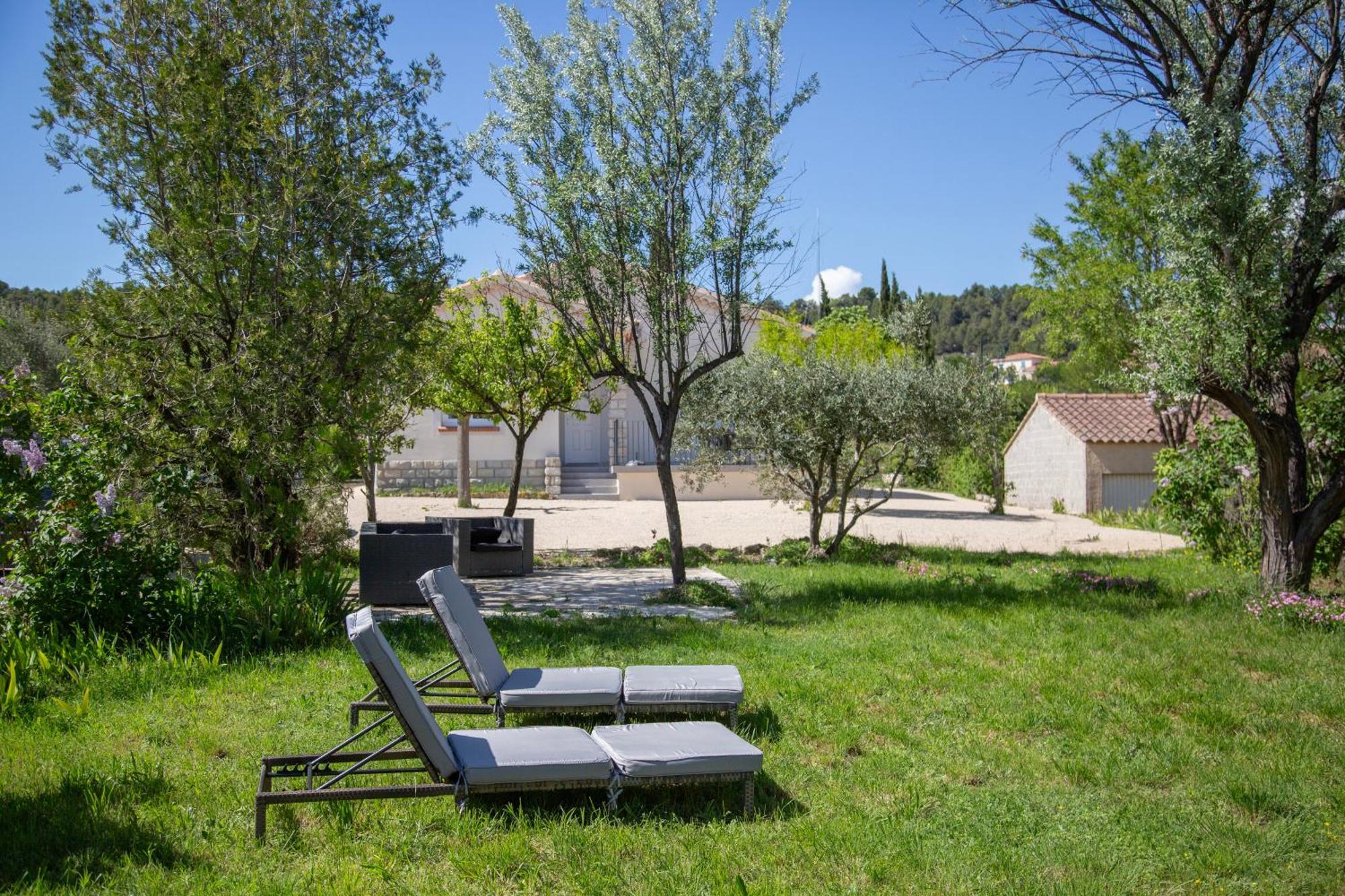 L Orchidee Holiday home Mormoiron